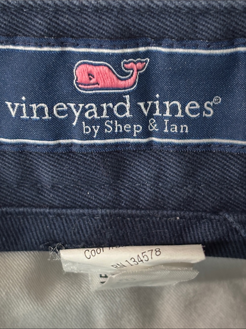 Vineyard Vines Navy Embroidered Whale Shorts Men’s Size 30 American Flag - Picture 8 of 9